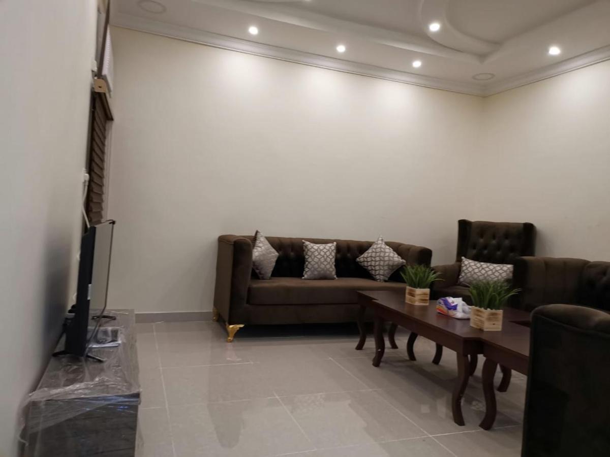 Al Shadi Apartments Yanbu Ngoại thất bức ảnh