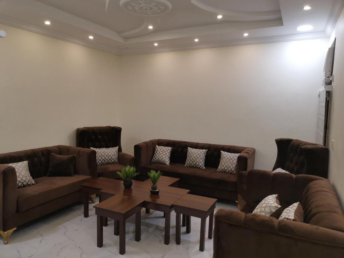 Al Shadi Apartments Yanbu Ngoại thất bức ảnh