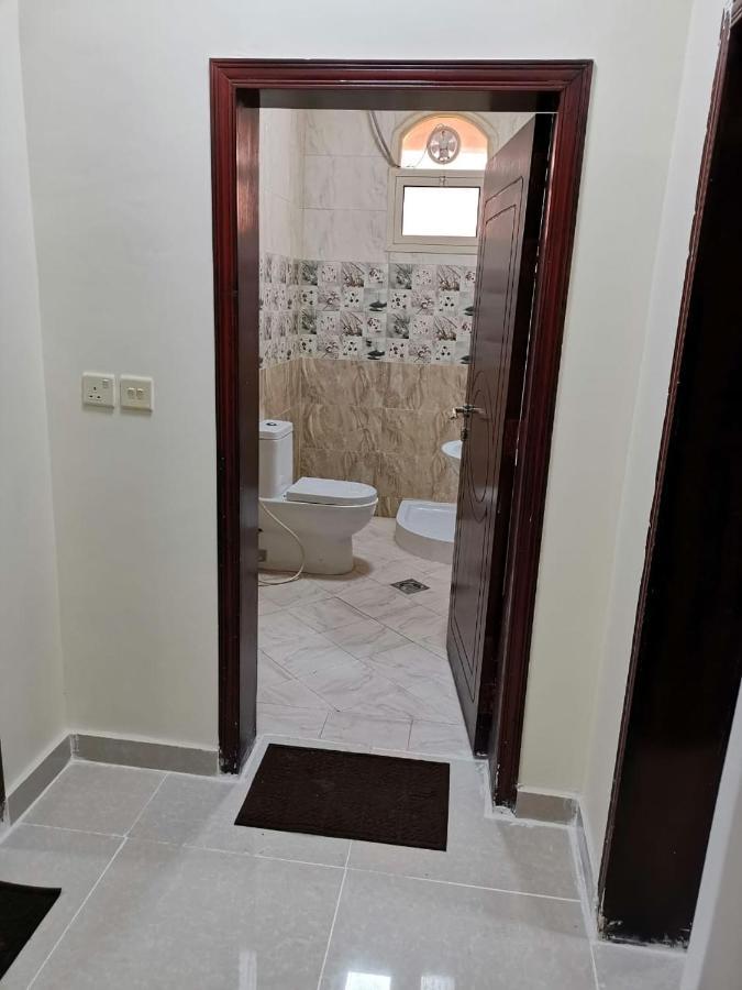 Al Shadi Apartments Yanbu Ngoại thất bức ảnh