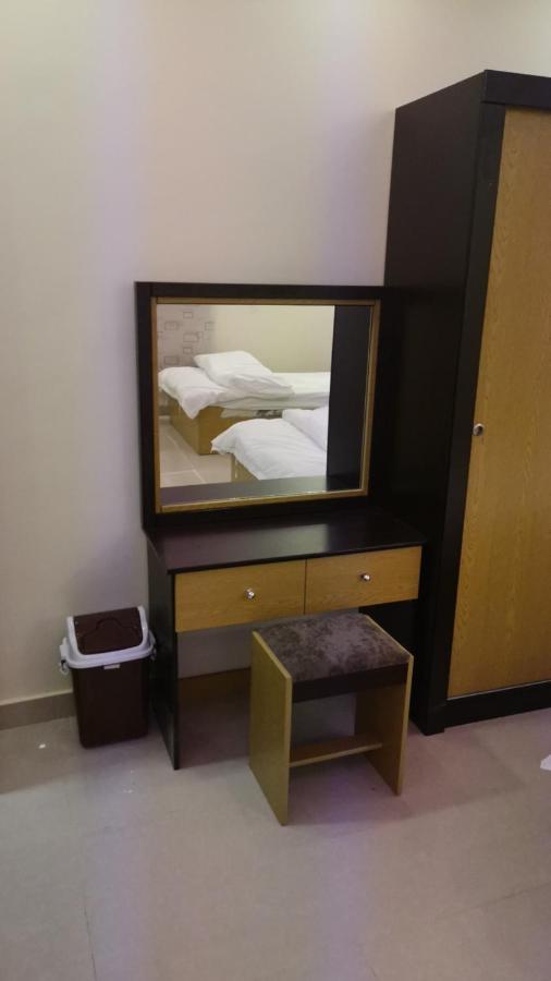 Al Shadi Apartments Yanbu Ngoại thất bức ảnh